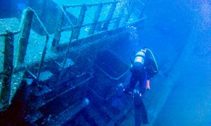 Plongée dans les épave Wreck Diver Buceo en barcos hundidos